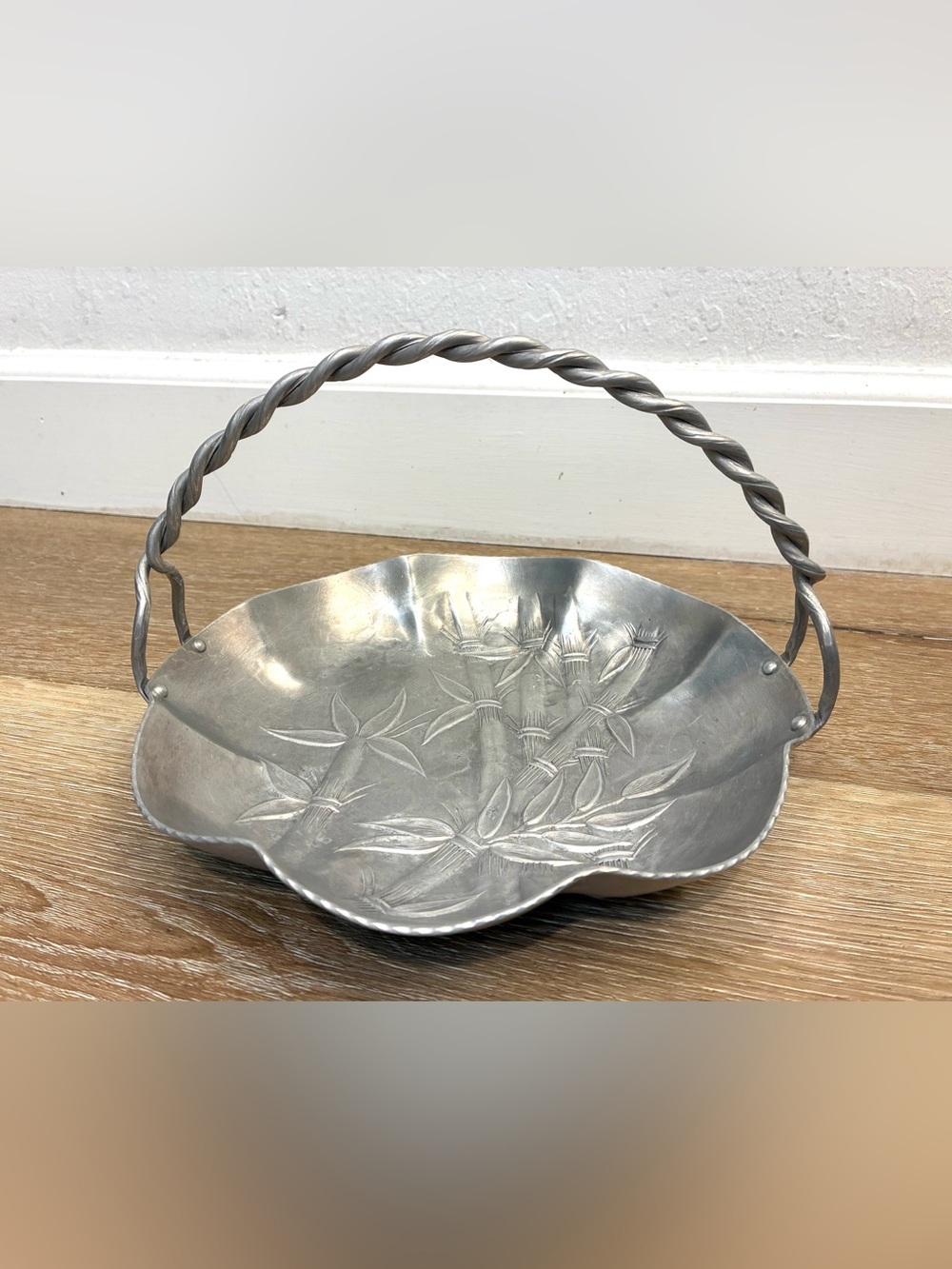 VTG EVERLAST Forged Aluminum Tray W/Handle Platter Bamboo Embossed Asian  MCM
